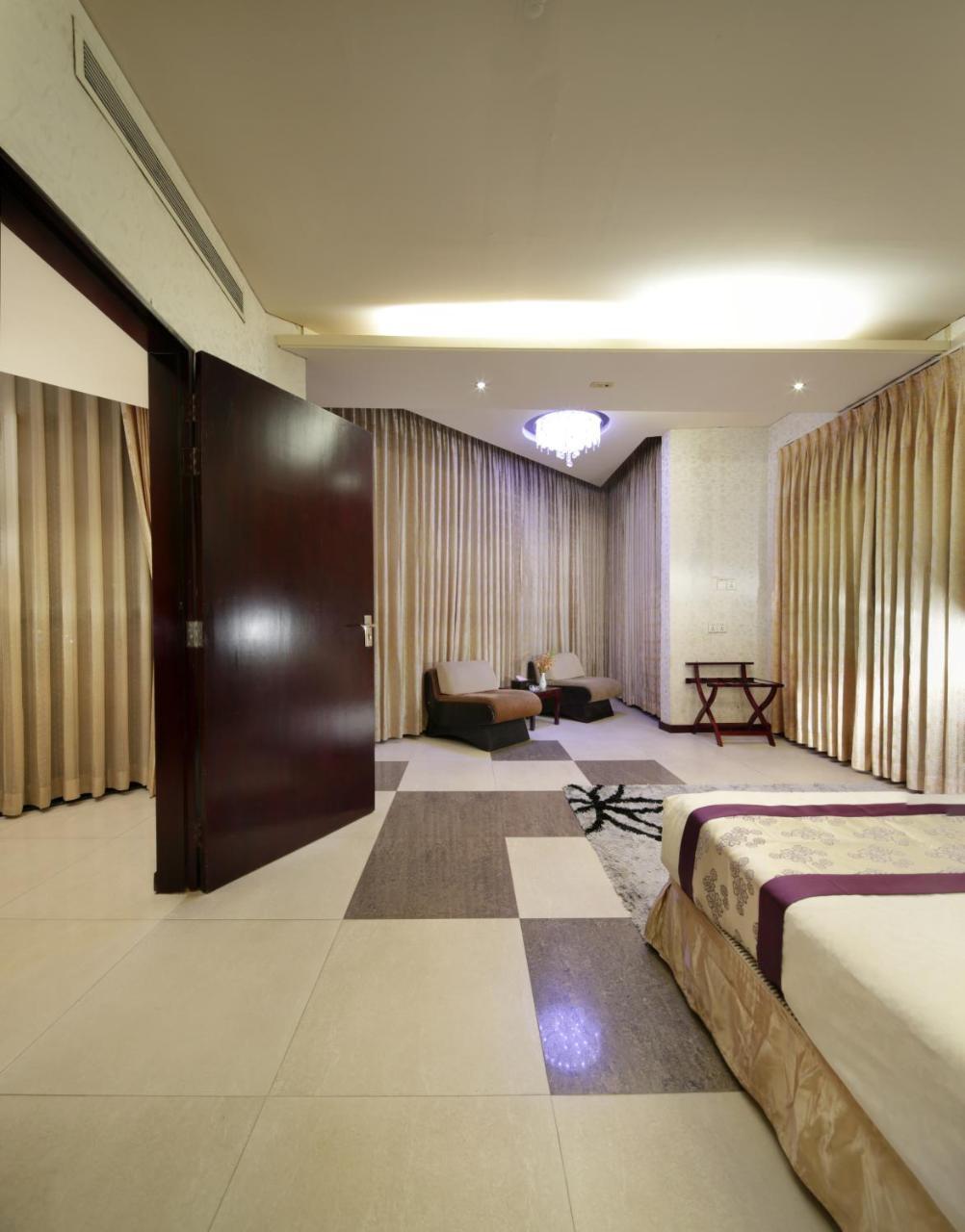 Hotel The Cox Today Cox's Bazar Bagian luar foto