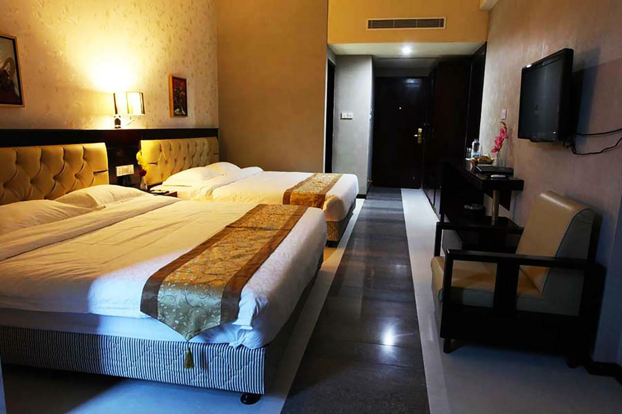 Hotel The Cox Today Cox's Bazar Bagian luar foto